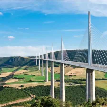 La Petite Brezegue * Aguessac